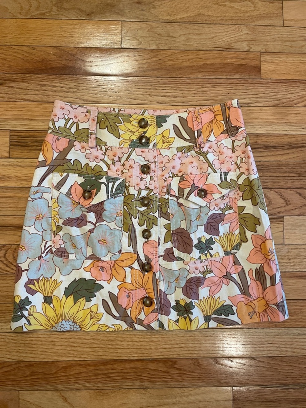Sezane 70’s Printed Linen blend button front Betty Mini Skirt size 6 / 38